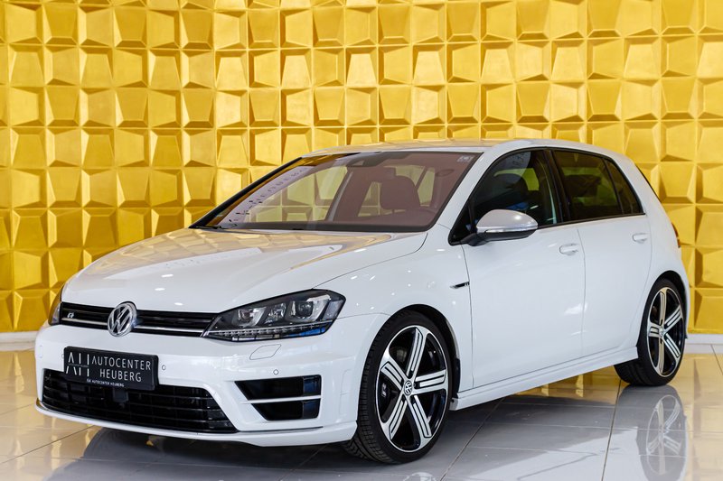 Volkswagen Golf gebraucht kaufen in VillingenSchwenningen Int.Nr. 2021754 VERKAUFT
